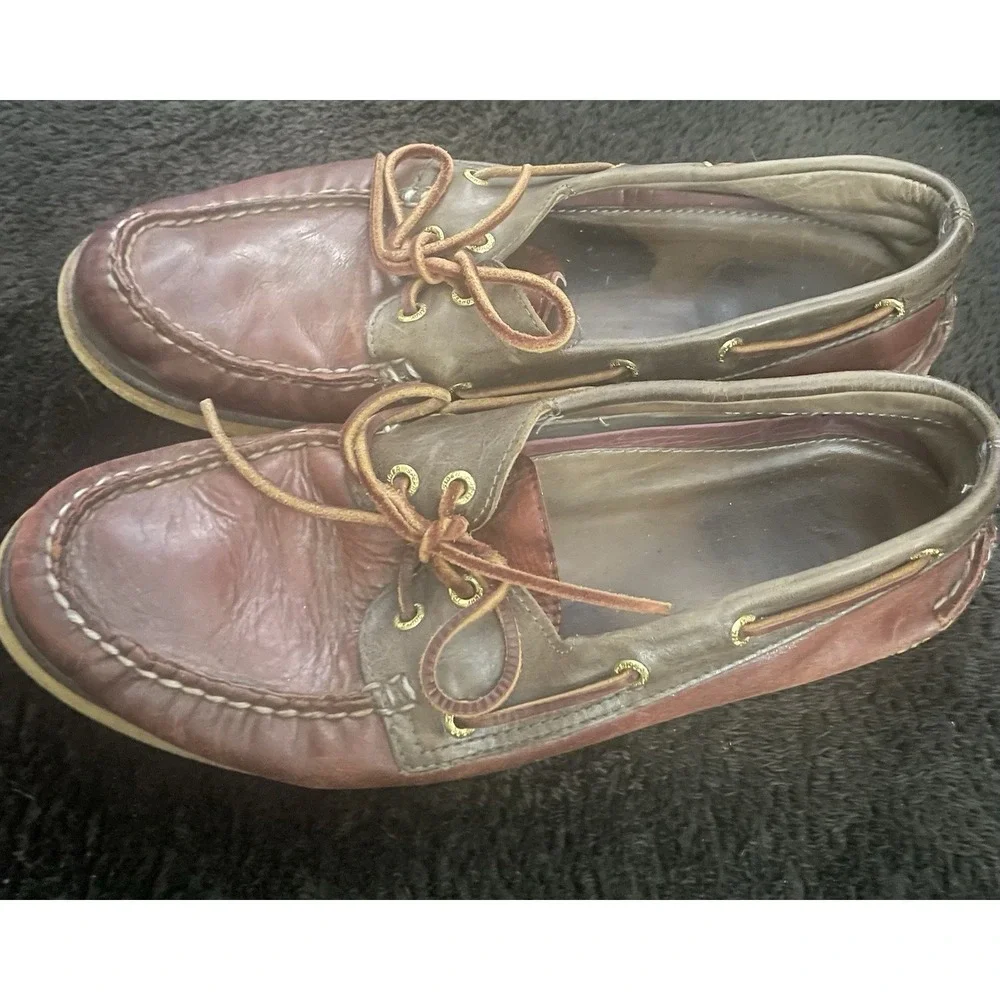 Sperry gold cup